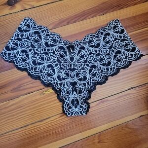 NWOT Smart & Sexy Black Lace White Embroidered Lingerie Panty Panties 7